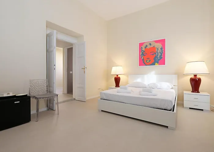 Lc Grandtour Liberta Guest house Rome